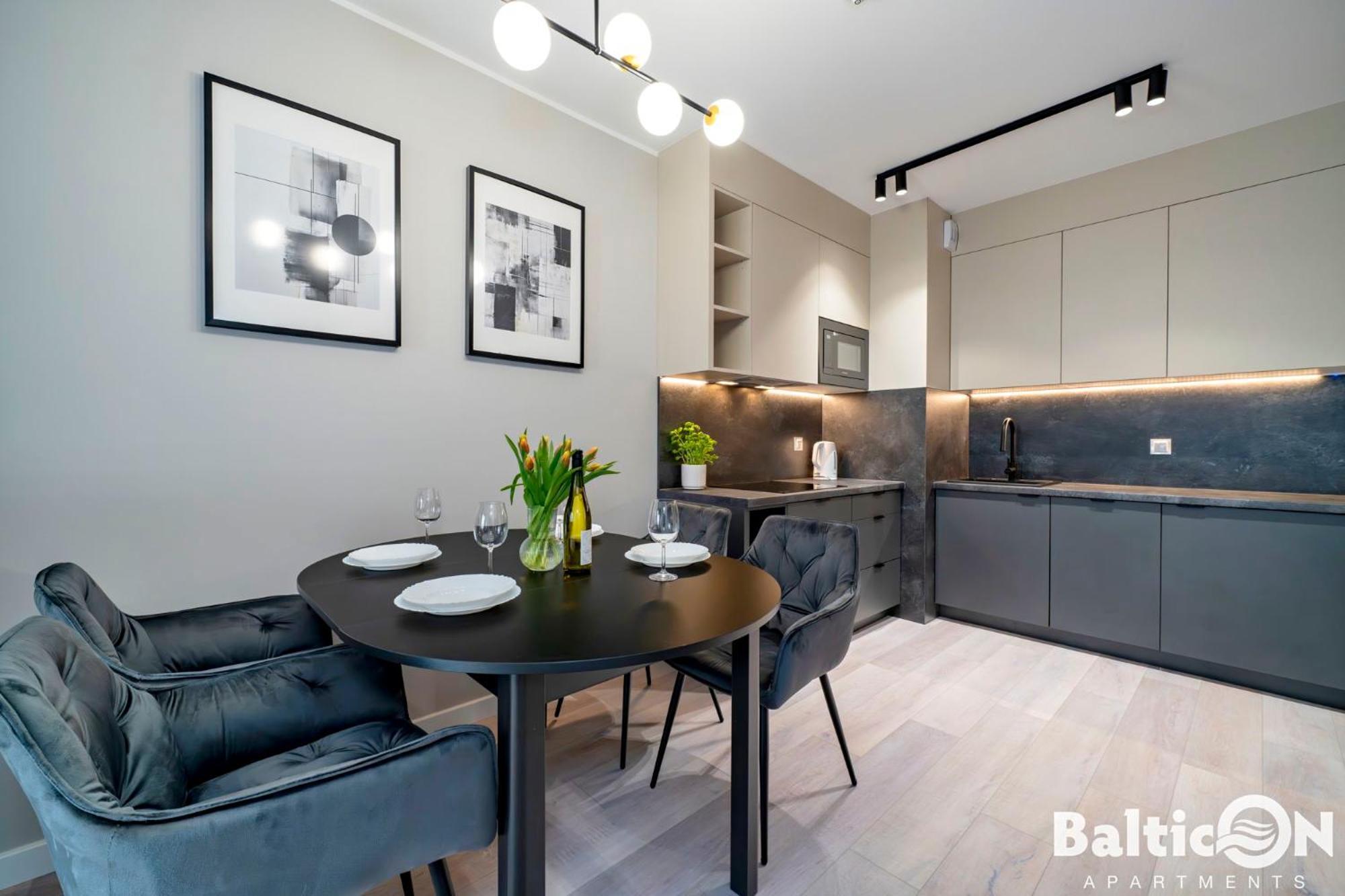Apartamenty Balticon Kasprowicza Parking Inclusive Kolobrzeg Exterior photo