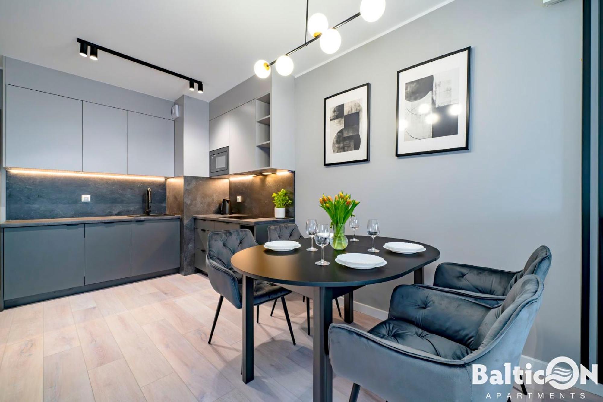 Apartamenty Balticon Kasprowicza Parking Inclusive Kolobrzeg Exterior photo